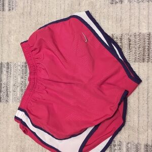 Nike Women’s Dri Fit Pink And Purple Shorts w Pocket and Liner Size XS
